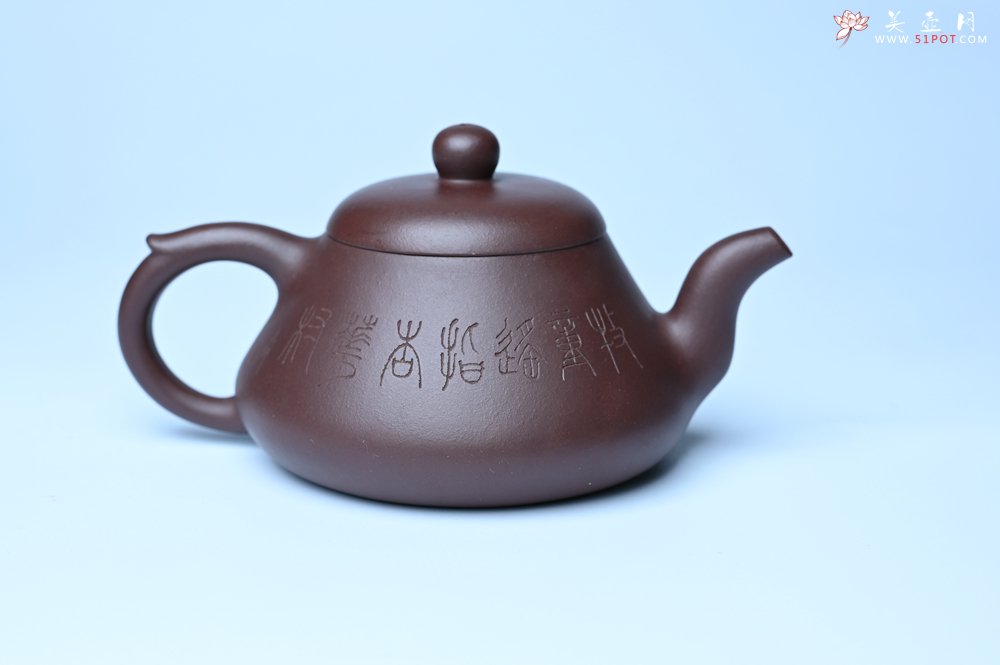 紫砂壶图片：潜力股周小培老师全手工底槽青缘德壶（借问酒家何处有）牧童遥指杏花村 期待与您结缘 - 全手工紫砂壶网