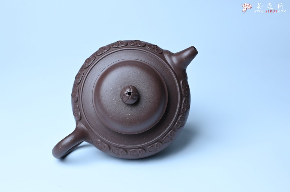 紫砂壶图片：美壶特惠 精致紫泥云肩如意壶 茶人醉爱 - 全手工紫砂壶网