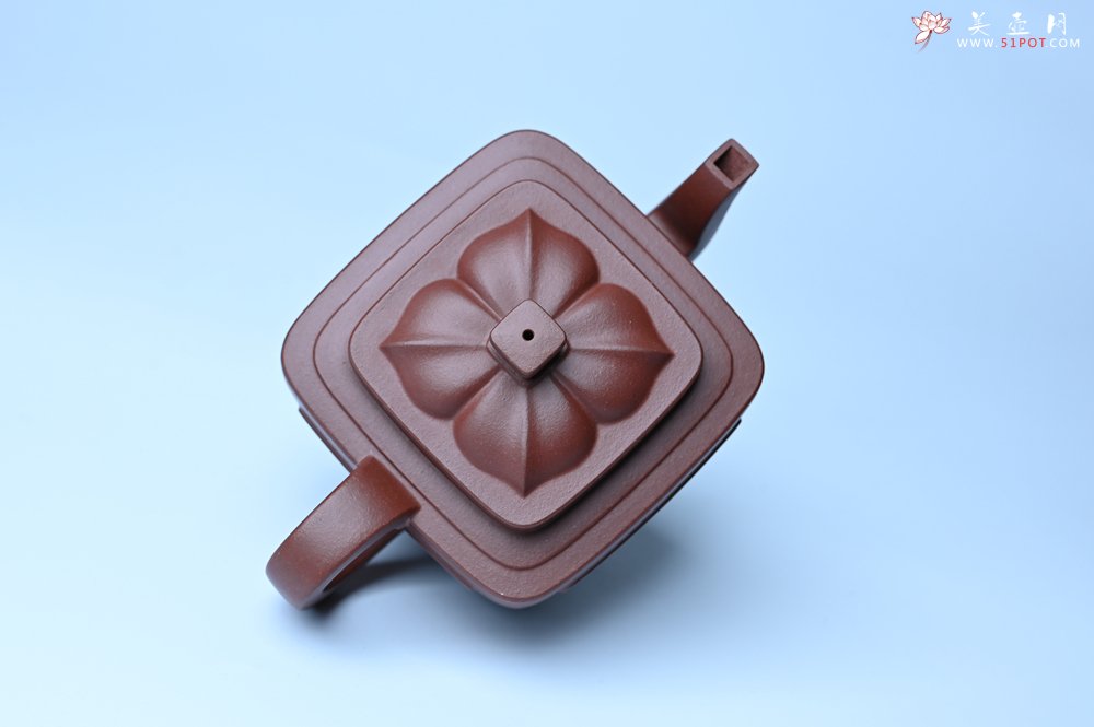 紫砂壶图片：美壶特惠 全手工优质紫红泥精致四方菱花壶 特文气 - 全手工紫砂壶网