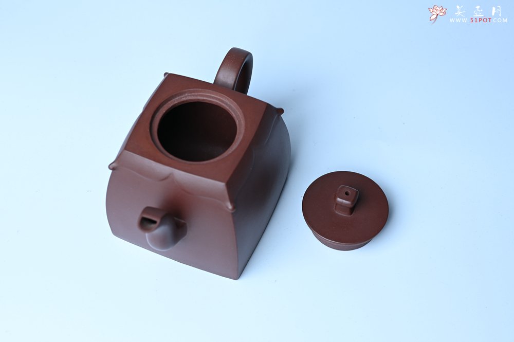 紫砂壶图片：美壶特惠 精致四方圆口壶 造型新颖 - 全手工紫砂壶网