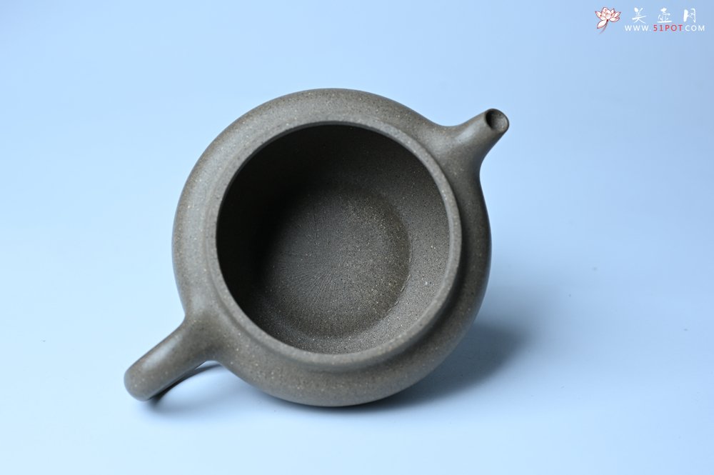 紫砂壶图片：美壶特惠 特好芝麻绿泥云帆紫砂壶 茶人醉爱 - 全手工紫砂壶网