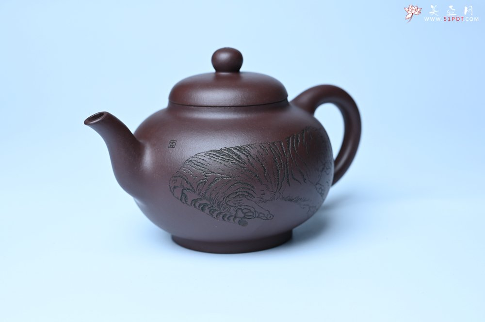 紫砂壶图片：油润黄龙山底槽青 全手工熹微壶 文气装饰 虎啸山林 期待与您结缘 - 全手工紫砂壶网