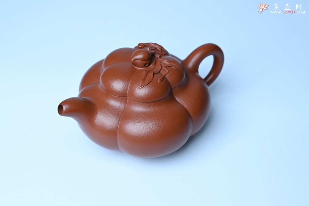 紫砂壶图片：美壶特惠 精品大红袍朱泥上合桃 茶人醉爱 - 全手工紫砂壶网