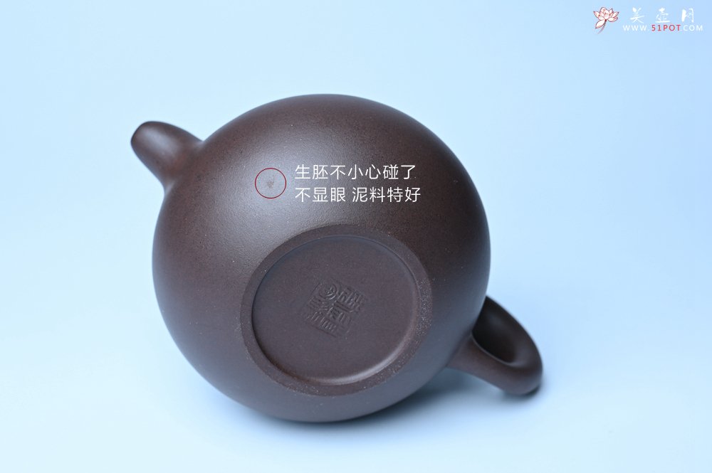 紫砂壶图片：美壶特惠 精致优质黑星土道洪风格德福壶 茶人醉爱 - 全手工紫砂壶网