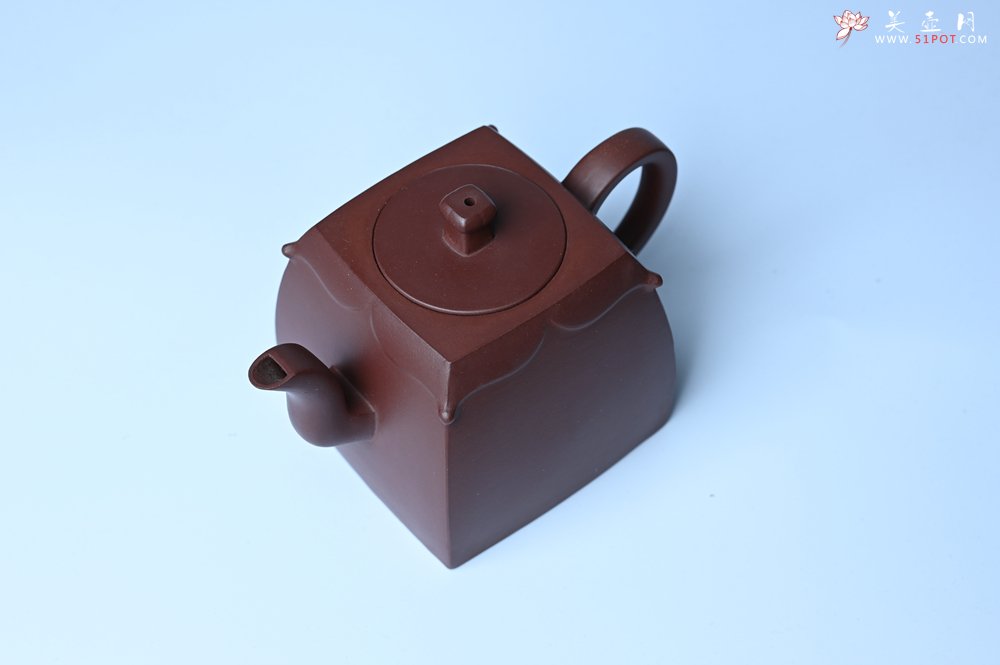 紫砂壶图片：美壶特惠 精致四方圆口壶 造型新颖 - 全手工紫砂壶网