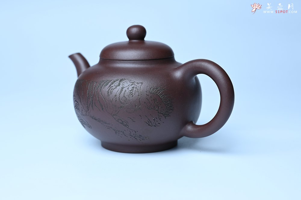 紫砂壶图片：油润黄龙山底槽青 全手工熹微壶 文气装饰 虎啸山林 期待与您结缘 - 全手工紫砂壶网