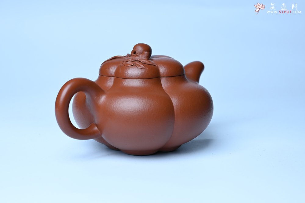 紫砂壶图片：美壶特惠 精品大红袍朱泥上合桃 茶人醉爱 - 全手工紫砂壶网