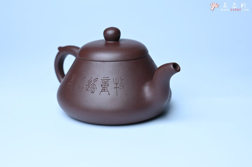 紫砂壶图片：潜力股周小培老师全手工底槽青缘德壶（借问酒家何处有）牧童遥指杏花村 期待与您结缘 - 全手工紫砂壶网