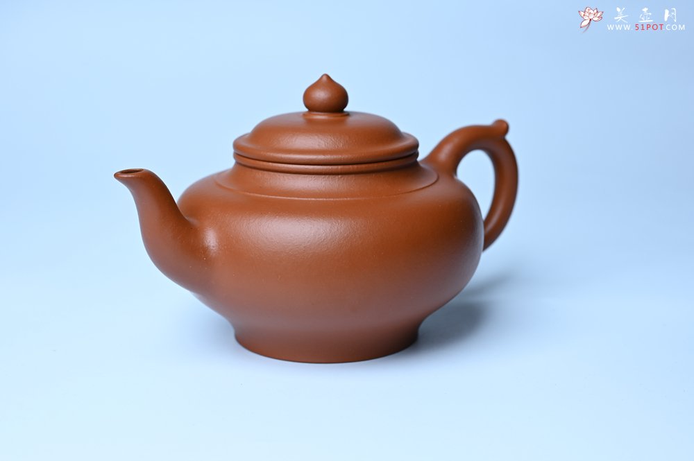 紫砂壶图片：潜力股周小培全手工演绎朱泥笑樱壶 中品难度大 - 全手工紫砂壶网