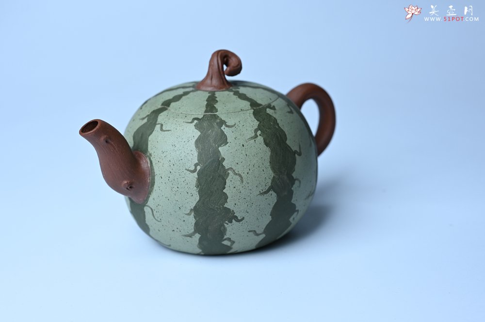 紫砂壶图片：美壶特惠 精致西瓜紫砂壶 茶人醉爱 - 全手工紫砂壶网