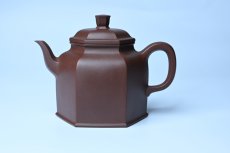 紫砂壶图片：美壶特惠 精致全手工六方金钟 泥料超好 - 全手工紫砂壶网