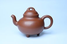 紫砂壶图片：潜力股周小培老师 特好清水泥全手工过桥乳鼎壶 期待与您结缘 - 全手工紫砂壶网