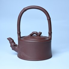 紫砂壶图片：美壶特惠紫砂壶手工手制紫泥竹段提梁壶 茶壶 茶具 单壶 - 全手工紫砂壶网