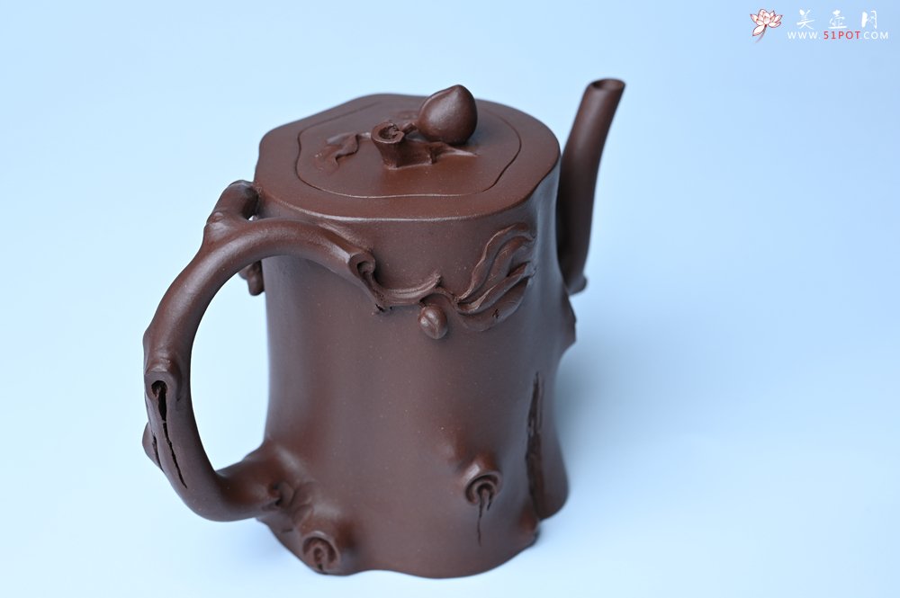 紫砂壶图片：潜力股赵老师 全手工秀雅桃桩 肌理自然生动 - 全手工紫砂壶网