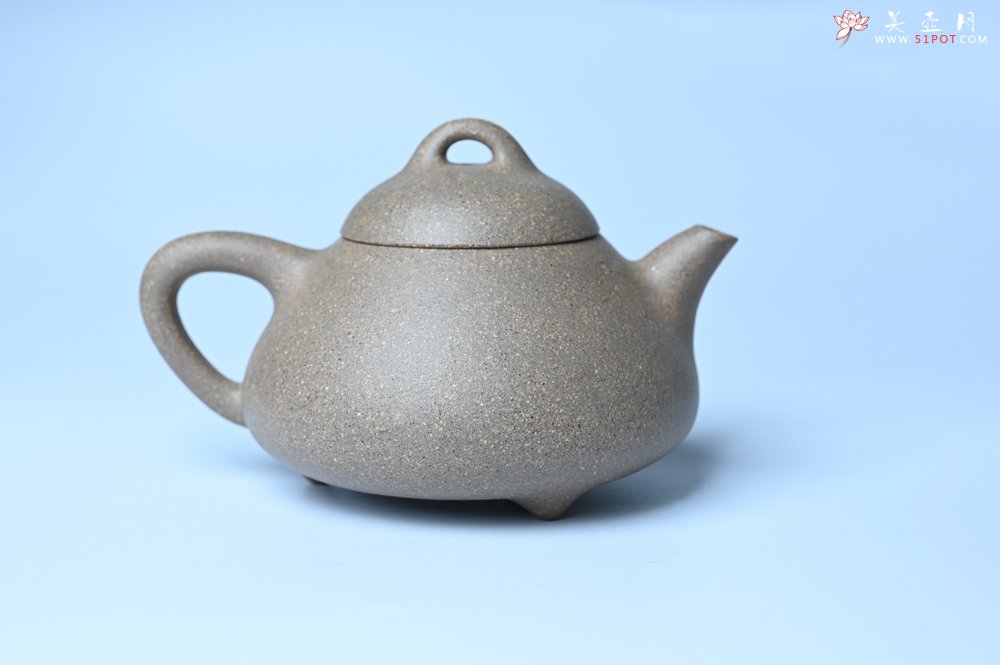 紫砂壶图片：美壶特惠 特好松花段泥精工乳瓢茶壶 茶人醉爱 - 全手工紫砂壶网