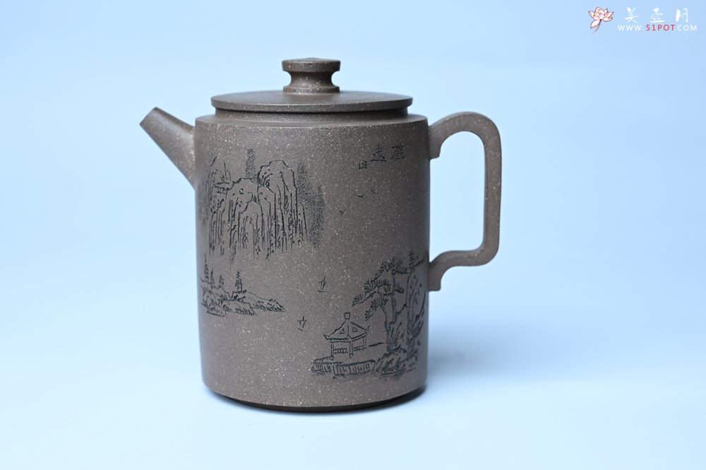 紫砂壶图片：美壶特惠 蠡墅大水潭深井老天青泥 精致圆础壶 装饰山水 茶人醉爱 - 全手工紫砂壶网