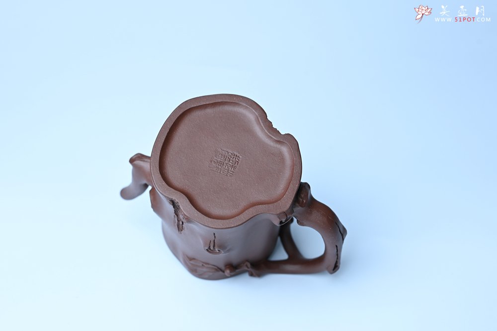 紫砂壶图片：潜力股赵老师 全手工秀雅桃桩 肌理自然生动 - 全手工紫砂壶网