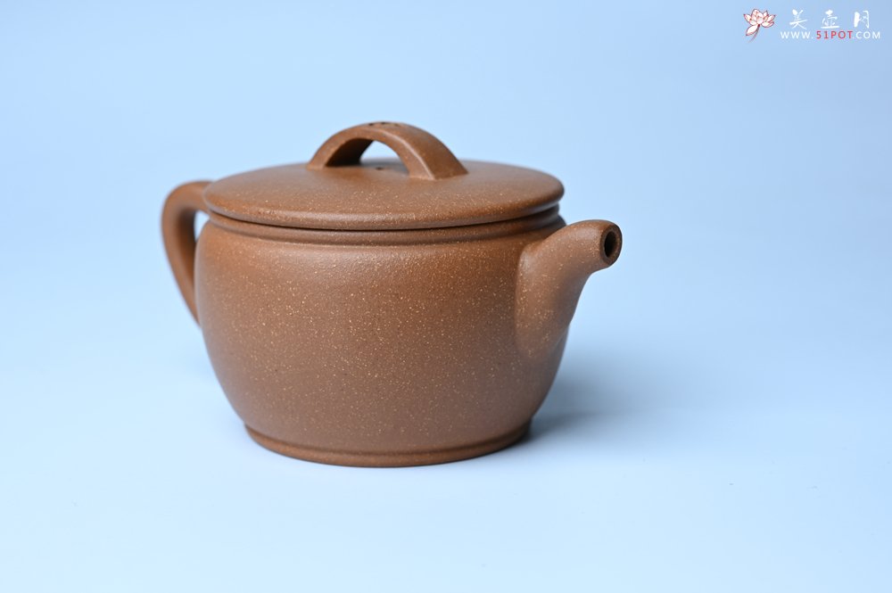 紫砂壶图片：美壶特惠 精致黄降坡泥汉瓦壶 茶人醉爱 - 全手工紫砂壶网