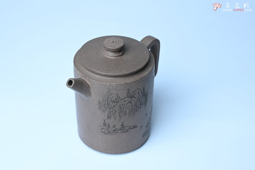 紫砂壶图片：美壶特惠 蠡墅大水潭深井老天青泥 精致圆础壶 装饰山水 茶人醉爱 - 全手工紫砂壶网