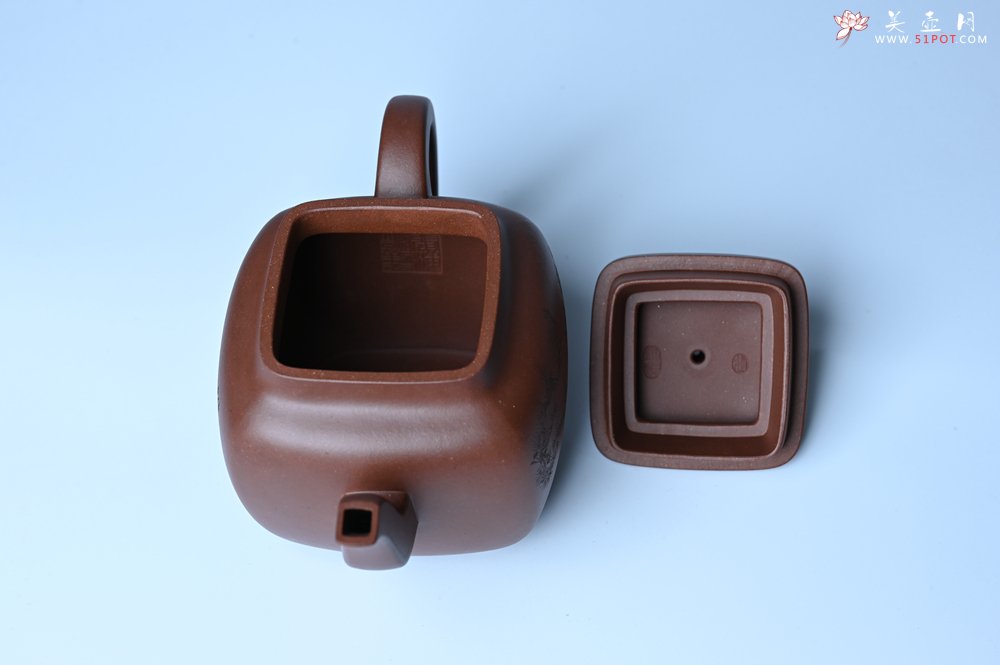 紫砂壶图片：实力派张海艳全手工油润底曹青重器鸣远四方 气势磅礴 用心之作 装饰人物特文气 - 全手工紫砂壶网