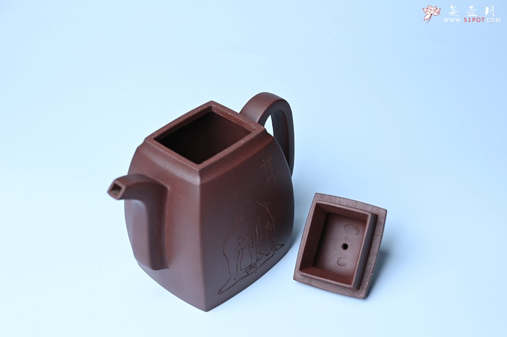 紫砂壶图片：全手工精致汉方壶 清池皓月照禅心 禅意浓浓 - 全手工紫砂壶网