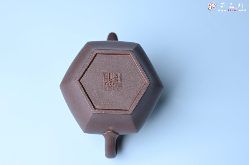 紫砂壶图片：摹古时大彬 优质调砂老紫泥全手工镶片僧帽壶 难度大 古韵悠悠 愈养迷人 - 全手工紫砂壶网