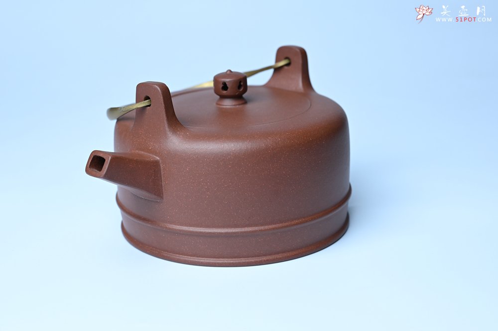 紫砂壶图片：美壶特惠 手工手制精致紫泥提梁壶 茶人醉爱 - 全手工紫砂壶网