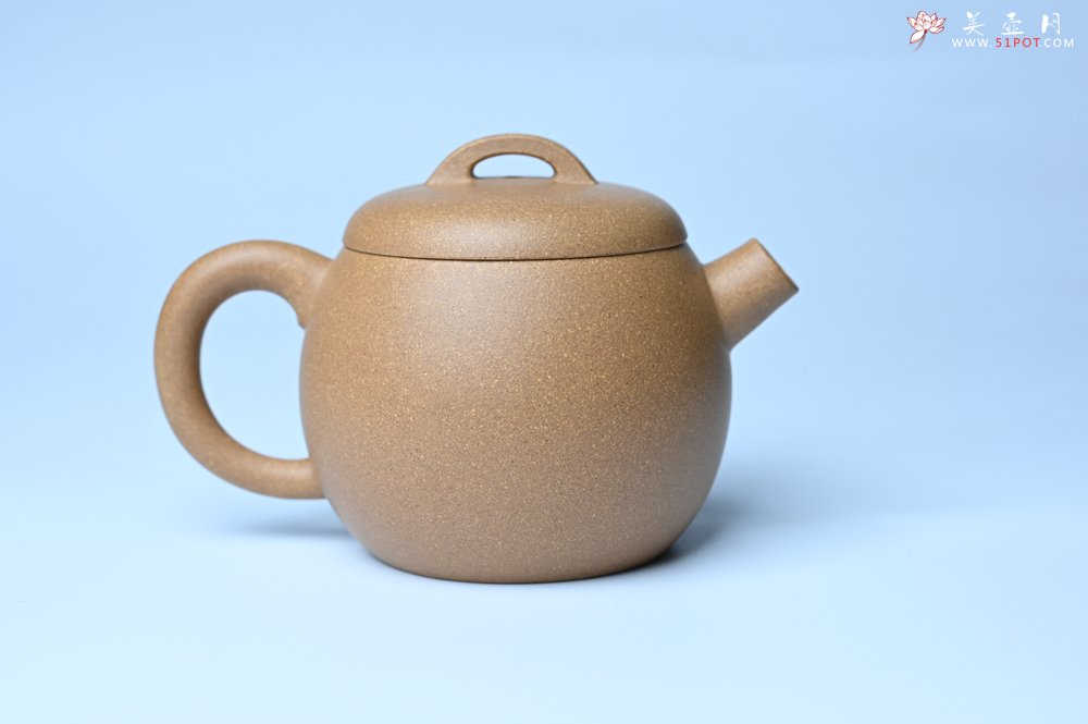 紫砂壶图片：美壶特惠 特好老黄段泥精致大炮巨轮壶 茶人醉爱 - 全手工紫砂壶网