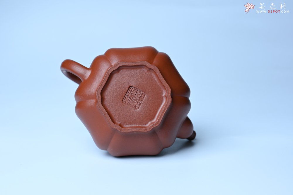 紫砂壶图片：美壶特惠 老朱泥高菱壶 茶人醉爱 - 全手工紫砂壶网