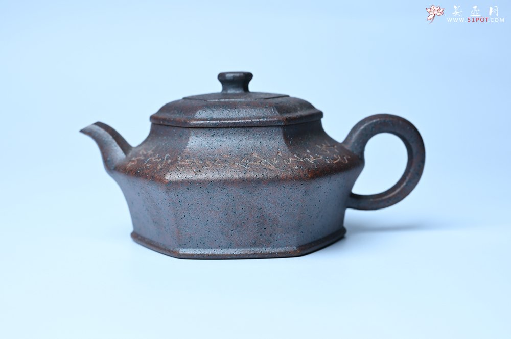 紫砂壶图片：美壶特惠 柴烧六方虚扁紫砂壶 茶人醉爱 - 全手工紫砂壶网