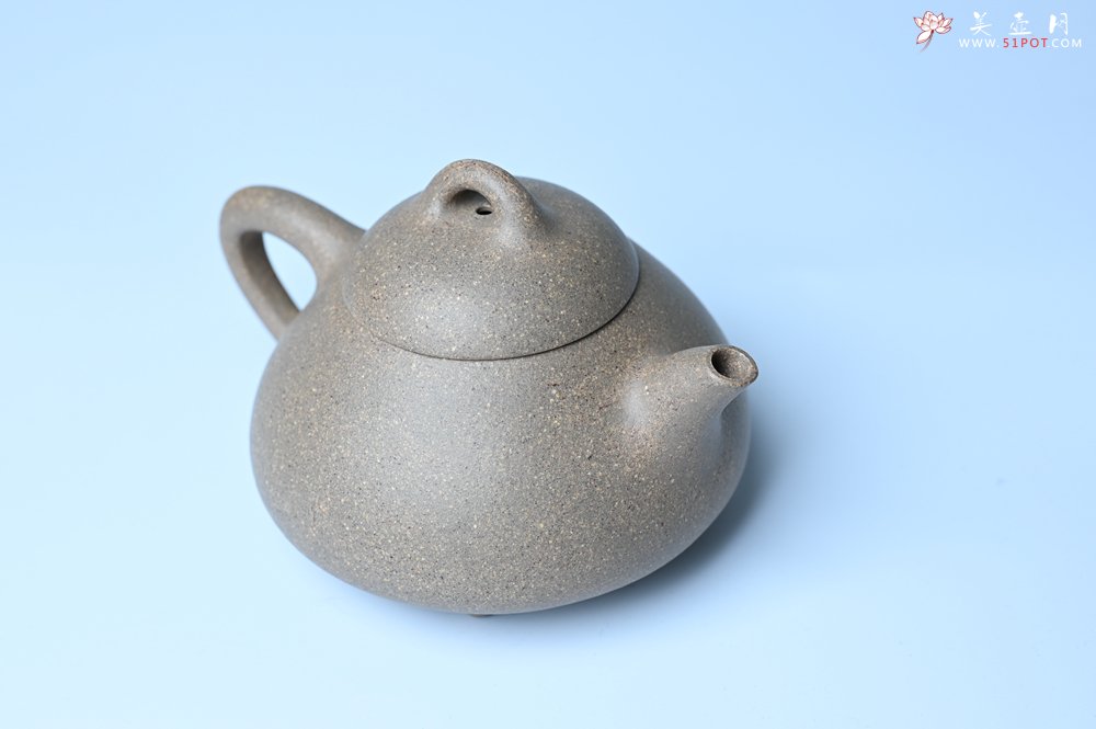 紫砂壶图片：美壶特惠 特好松花段泥精工乳瓢茶壶 茶人醉爱 - 全手工紫砂壶网