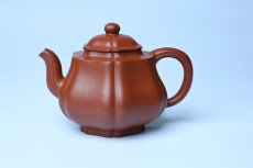 紫砂壶图片：美壶特惠 老朱泥高菱壶 茶人醉爱 - 全手工紫砂壶网