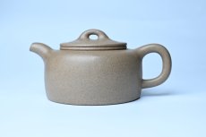 紫砂壶图片：特好高温本山老段泥 全手工过桥井栏壶 - 全手工紫砂壶网