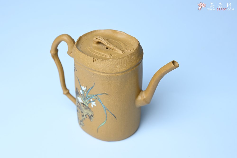 紫砂壶图片：美壶特惠 黄金段泥全手工君竹壶 茶人醉爱 - 全手工紫砂壶网