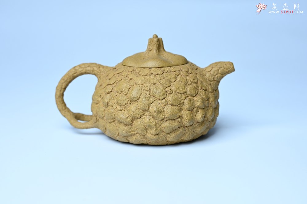 紫砂壶图片：美壶特惠 全手工黄段供春 肌理有老树瘿的感觉 灰常赞 - 全手工紫砂壶网