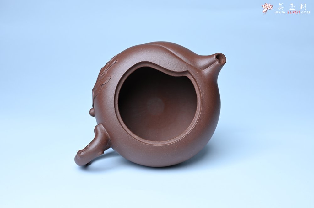 紫砂壶图片：美壶特惠 1993年国工杨军保精致特好紫泥蟠桃壶 - 全手工紫砂壶网