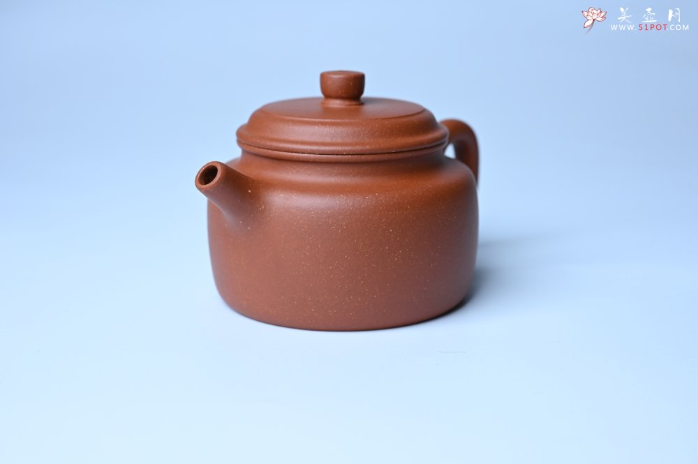 紫砂壶图片：美壶特惠 精致特好黄龙山宝山矿区红降坡泥德中壶 - 全手工紫砂壶网