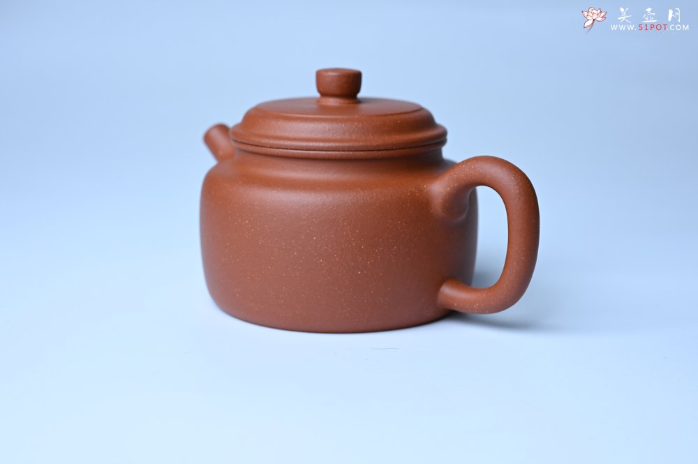 紫砂壶图片：美壶特惠 精致特好黄龙山宝山矿区红降坡泥德中壶 - 全手工紫砂壶网