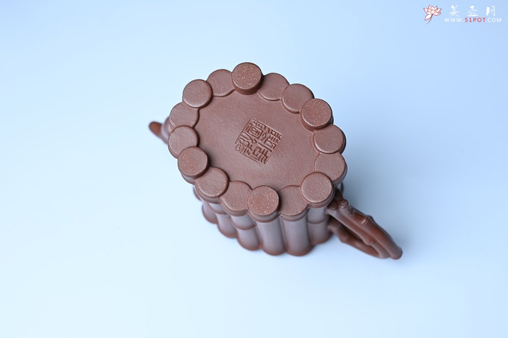 紫砂壶图片：实力派工艺师周斌精工底槽清十六竹壶 - 全手工紫砂壶网