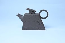 紫砂壶图片：美壶特惠 优质紫泥还原烧威震四方壶 - 全手工紫砂壶网